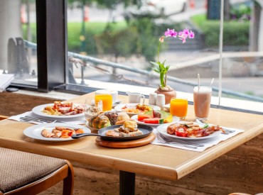 Disability-Friendly Hotel, Restaurant, and Food and Beverage Services